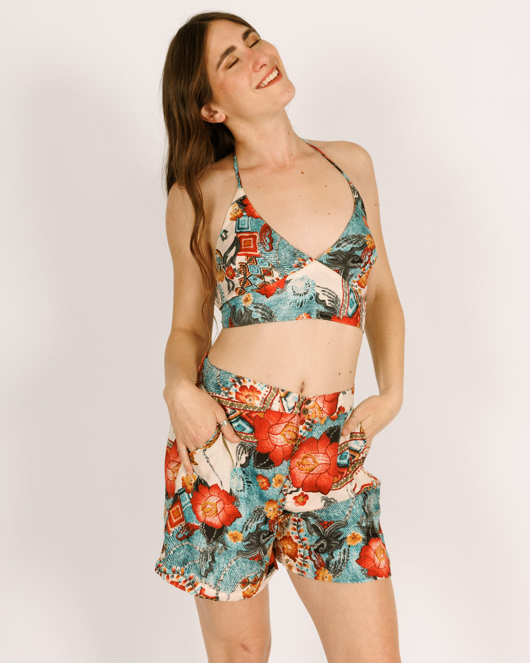 Short Silk Pants with Button Closure in Sky Blue with Red Floral Print