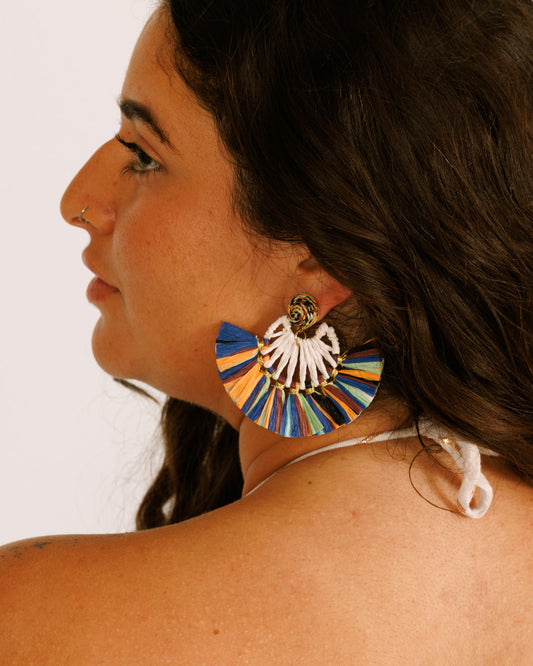 Raffia Earrings - Colored Fringes