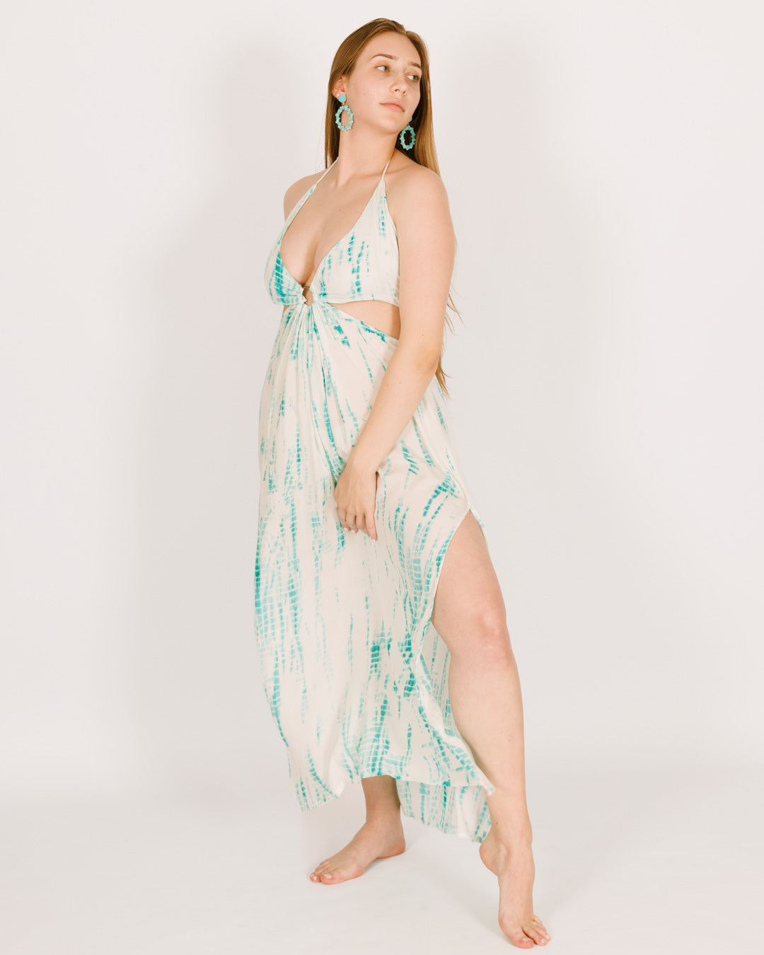 Maxi Dress with Tie-Dye Ring in White and Light Blue