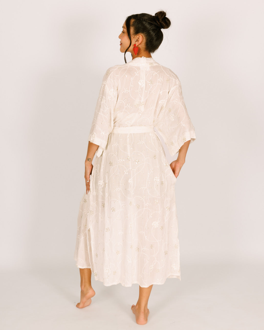 White Maxi Kimono with Floral Embroidery and Sequins, Short Sleeves