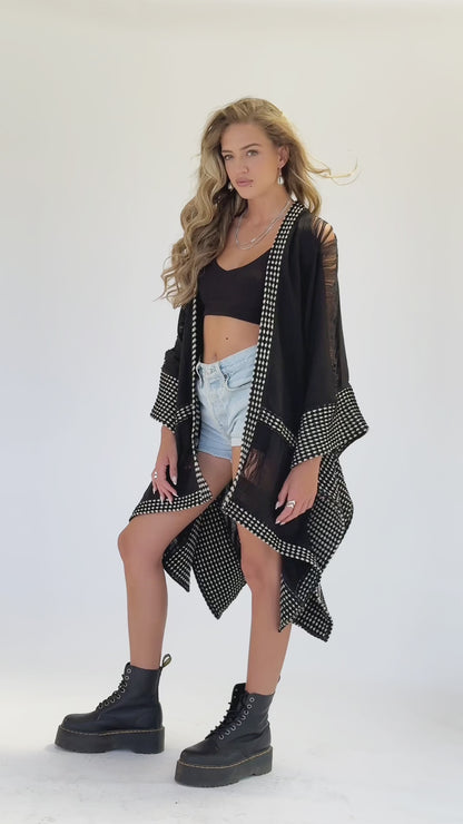 Women Black Boho Japanese Kimono/Poncho